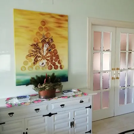 Lluna Villa