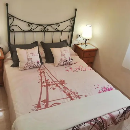 Lluna Villa Riumar