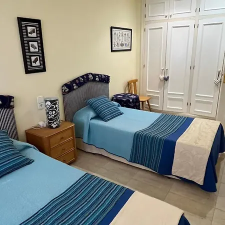 Lluna Villa Riumar