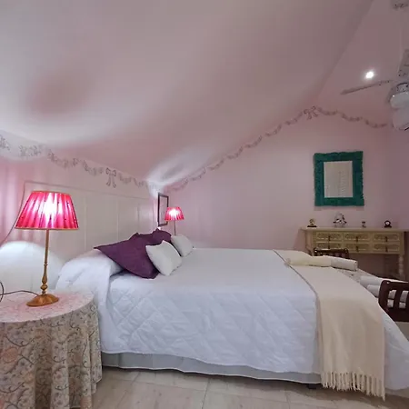 Lluna Villa *