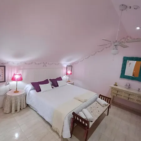 Lluna Villa Riumar